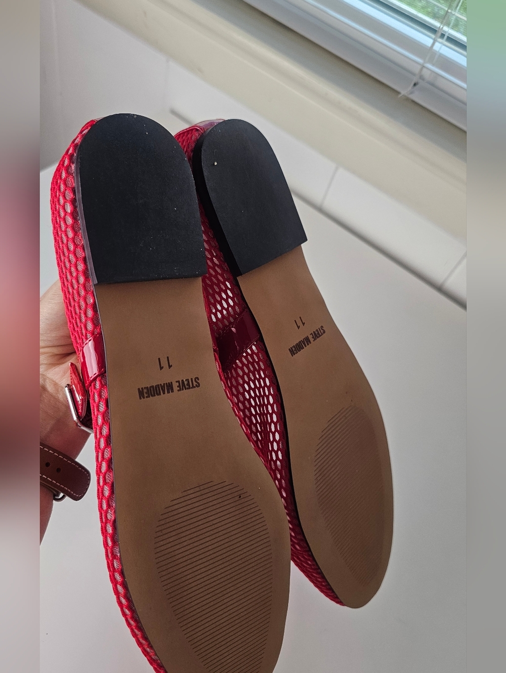 Steve Madden Women's Dreaming Mesh Mary Jane Flats Red Size 11 - Picture 6 of 10